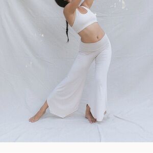 Indigo Luna Layla Flares in Pearl